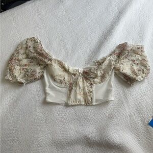 Floral Puff-Sleeve Crop Top in Cream with Pink Accents